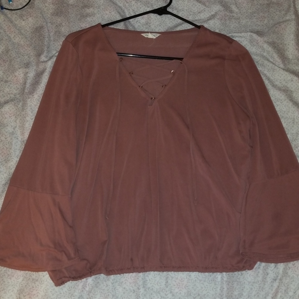 AEROPOSTALE LACE UP BLOUSE